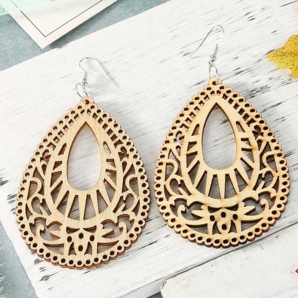 *PALESA* Beige Bohemian Hollow Out Design Fashion Earrings